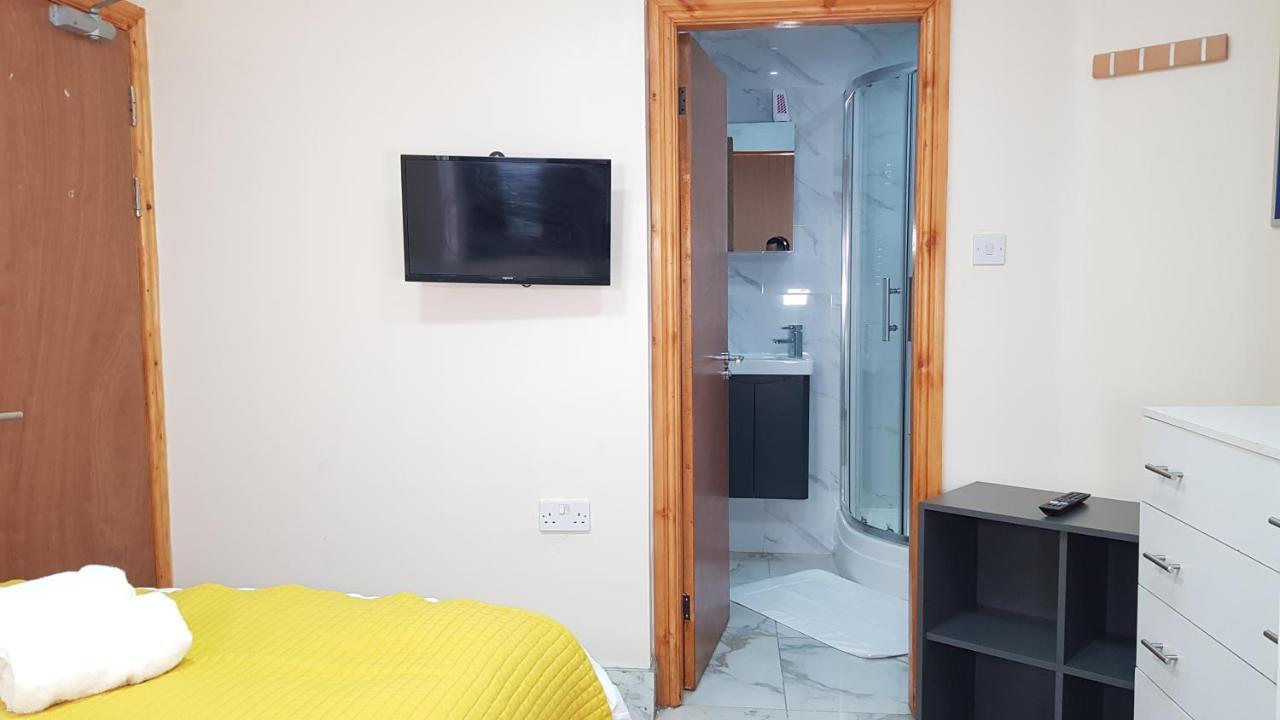 Double Ensuite Rooms Near City Centre Birmingam Exterior foto